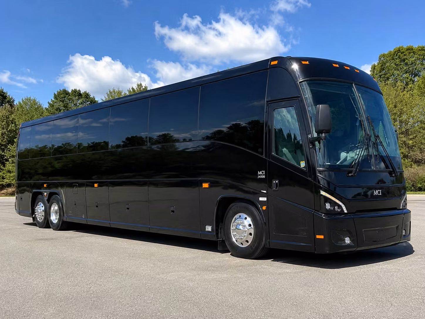 choose the right bus for miami concert festival transportation