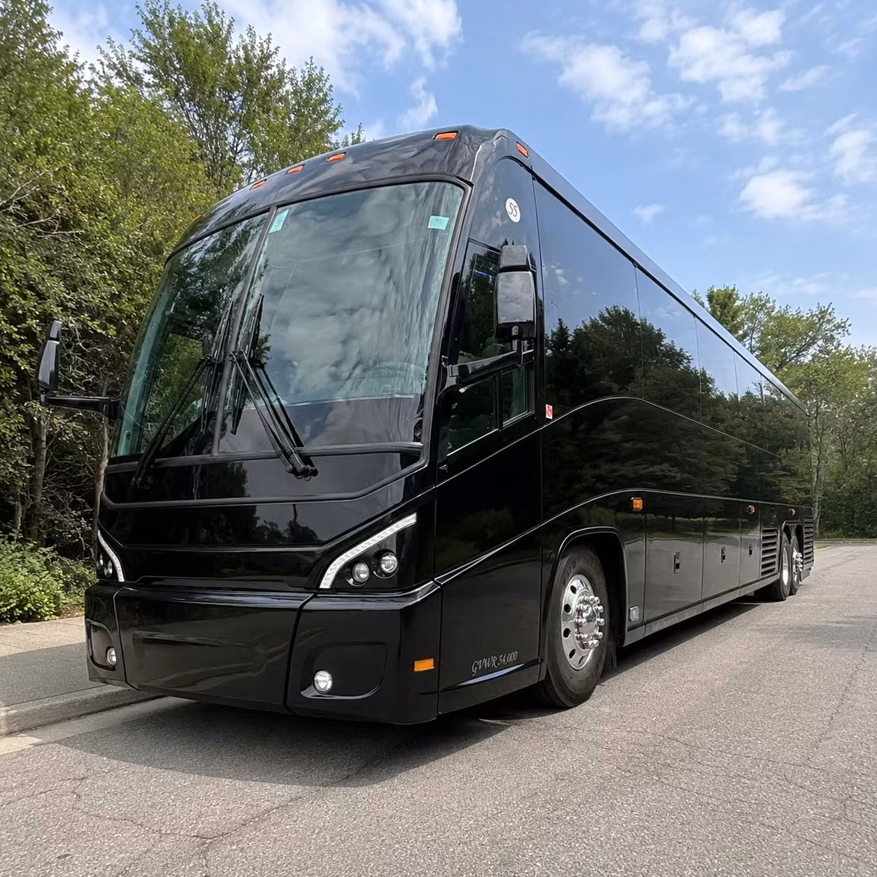 miami groups rely on long distance bus rentals for multi day trips to orlando and beyond
